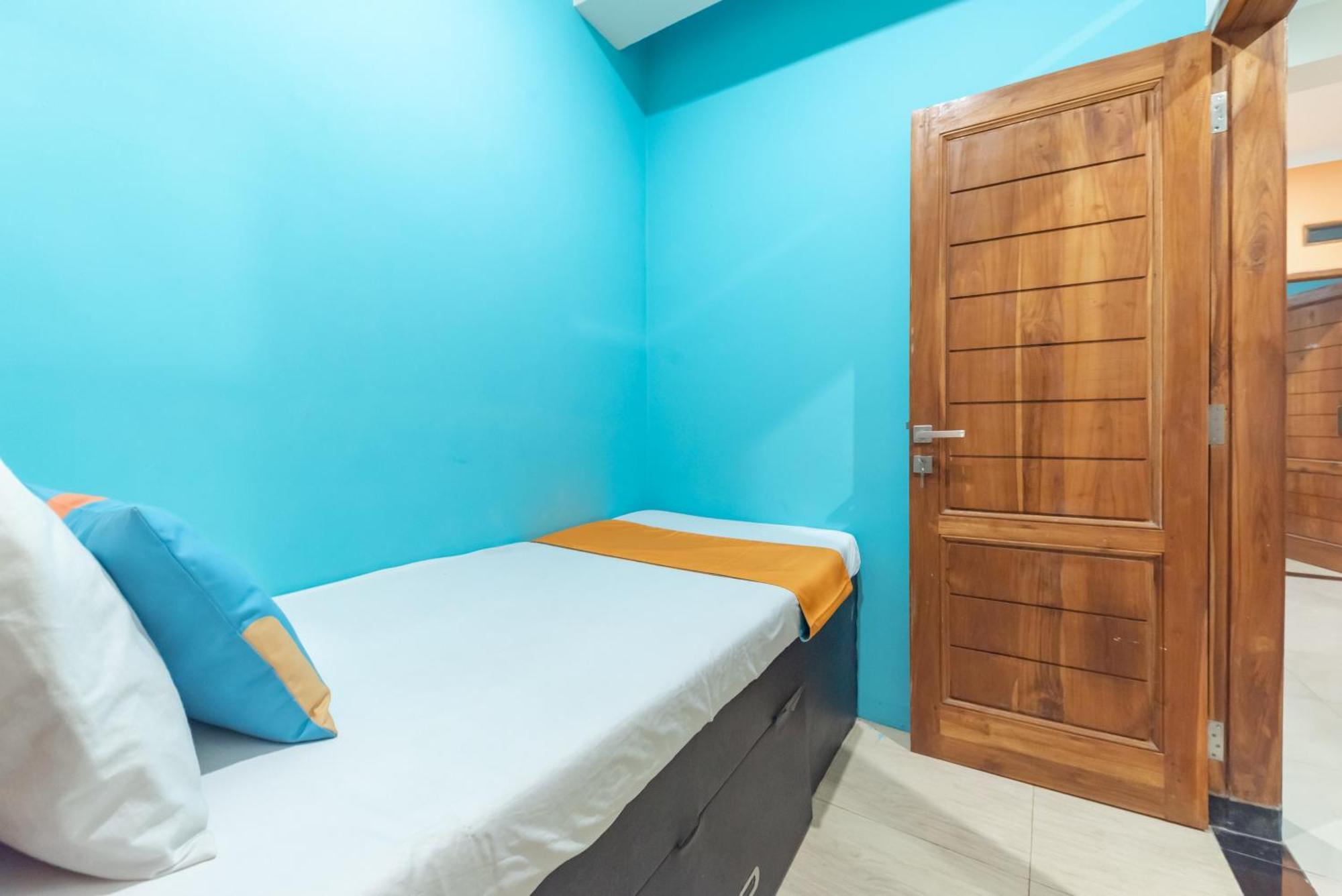 Wisma tamu Sans Skyland Pasteur *