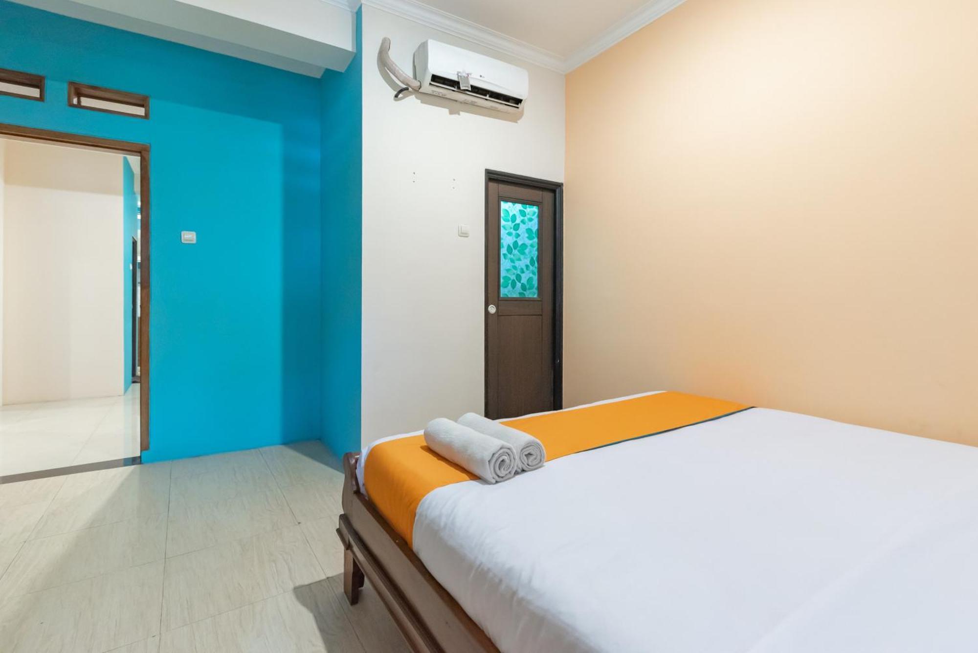 Sans Skyland Pasteur Bandung